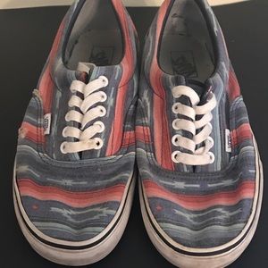 VANS multicolored striped canvas print